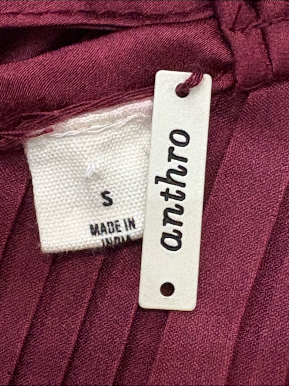 Anthropologie Sleeveless Plissé Jumpsuit size S in Wine - Picture 10 of 13